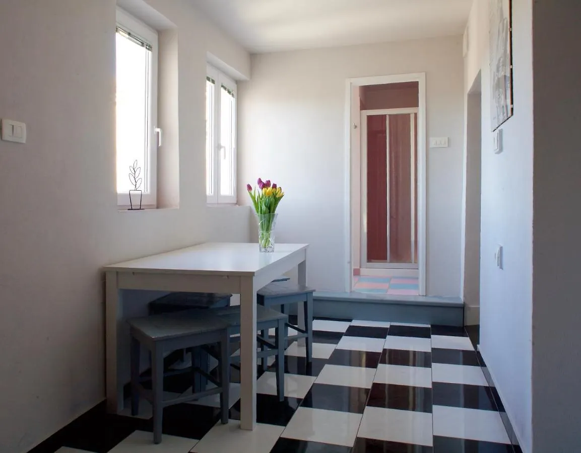 Hana Place Motovun Apartment